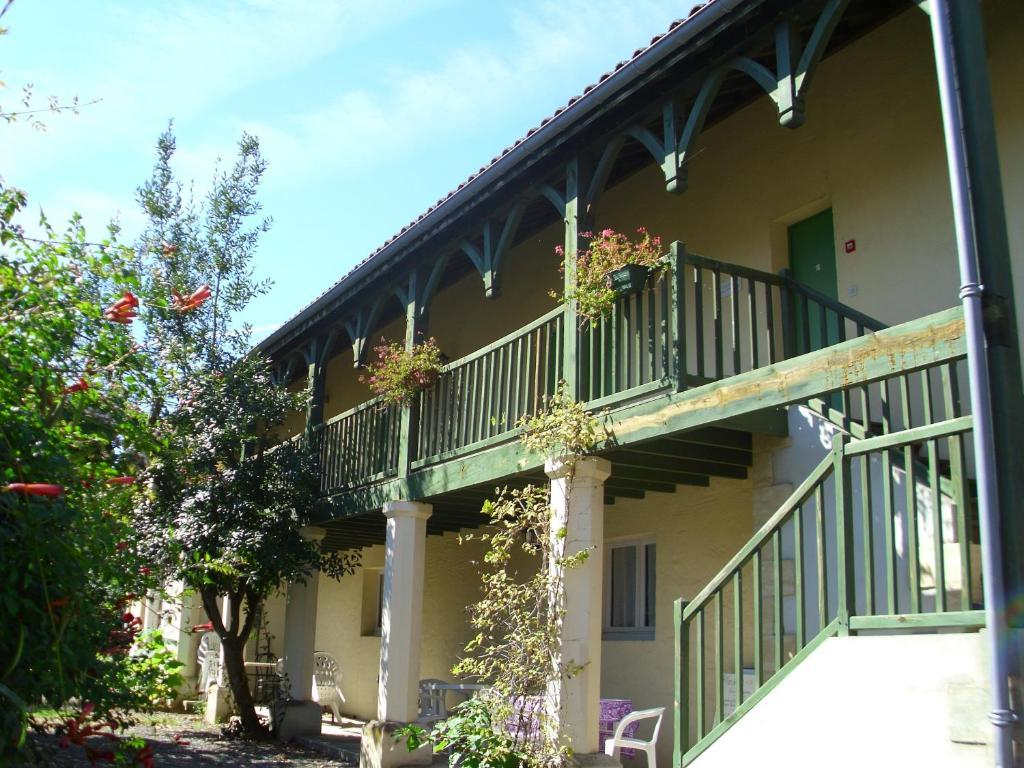 Hotel Le Barrage Mauzac-et-Grand-Castang Exterior foto