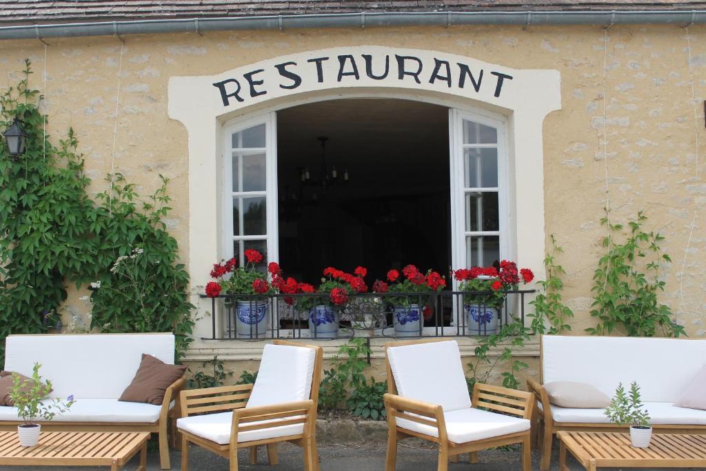 Hotel Le Barrage Mauzac-et-Grand-Castang Exterior foto